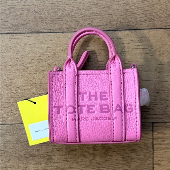 Marc Jacobs The Nano Tote Crossbody Bag In Bow Pink NWT Sold Out Viral Mini Luxe - Picture 3 of 16